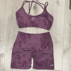Stylish Plum Sports Bra and Shorts Set
